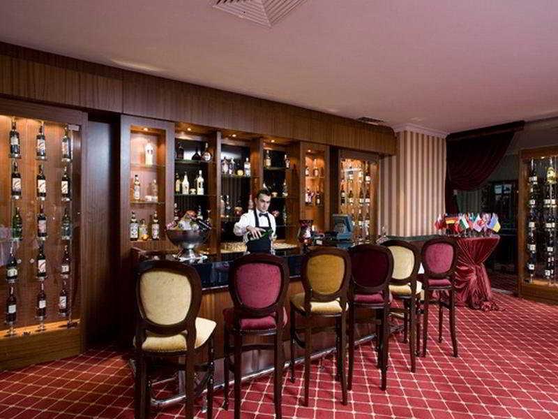 Anemon Grand Manisa Otel Buitenkant foto